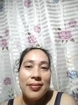 Stripchat cam girl asian_pinay23