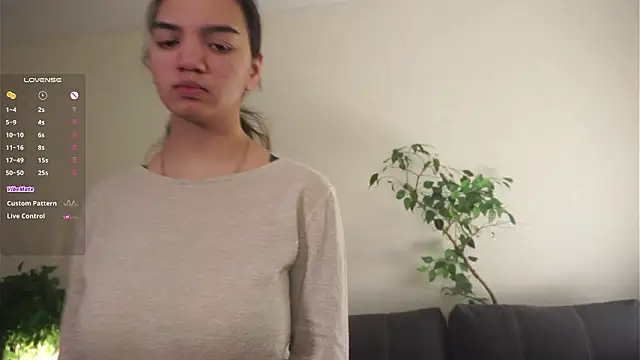Stripchat cam girl SheilaBarber