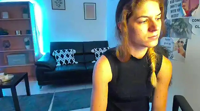 Stripchat cam girl NadyaNabakova18