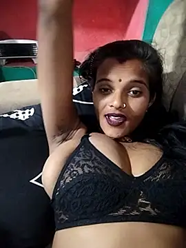 Stripchat cam girl Maya_bhoji