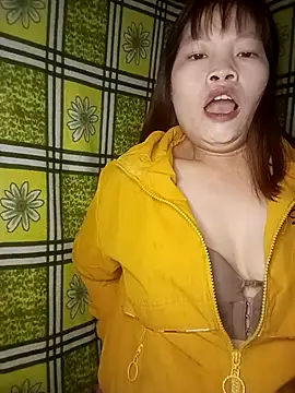 Stripchat cam girl -Mymayya-