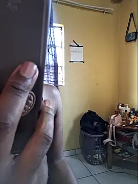 Stripchat cam girl RAWFREAKYVERSE