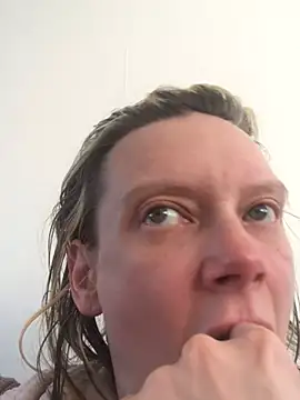 Stripchat cam girl blondey206