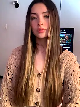 Stripchat cam girl Amy_Littt