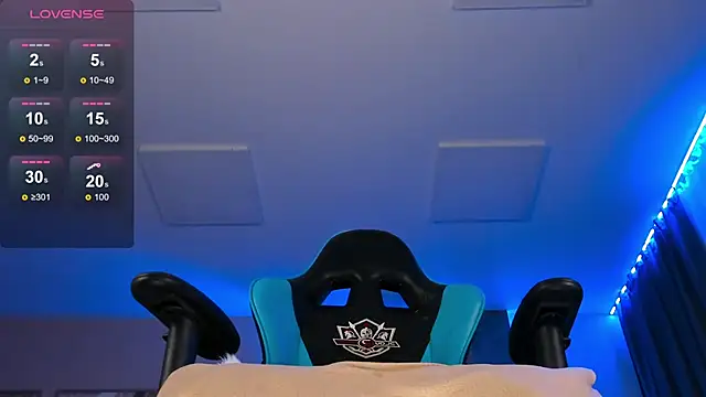 Stripchat cam girl lunamuna1