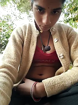 Stripchat cam girl Gulika_Doshi