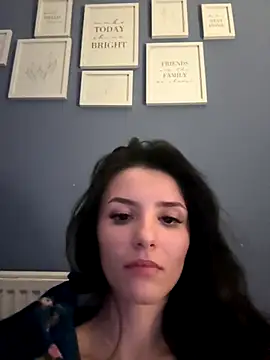 Stripchat cam girl Naughty_CrystalXX