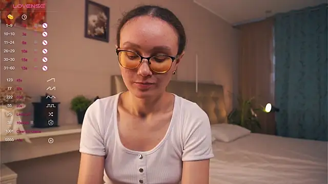 Stripchat cam girl WillaGeorge