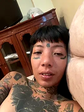 Stripchat cam girl katiswho