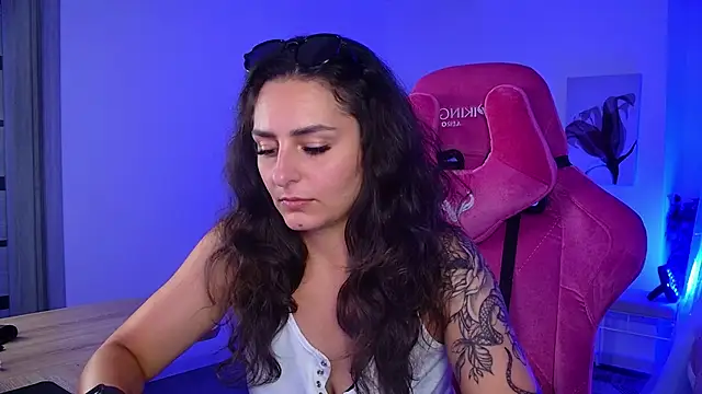 Stripchat cam girl ValeriiMills