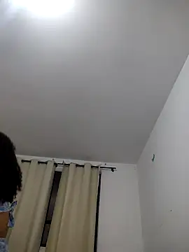 Stripchat cam girl jadeamourim__