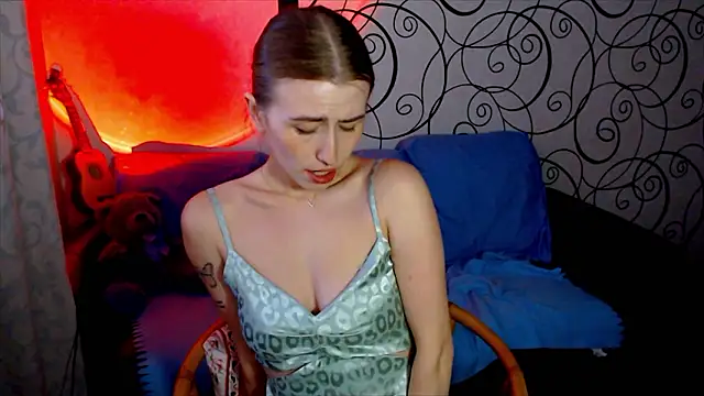 Stripchat cam girl Emily_April