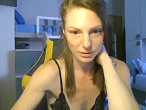 Stripchat cam girl Feli_blue