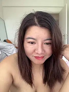 Stripchat cam girl yangli8888