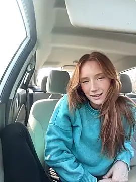 Stripchat cam girl little_redd