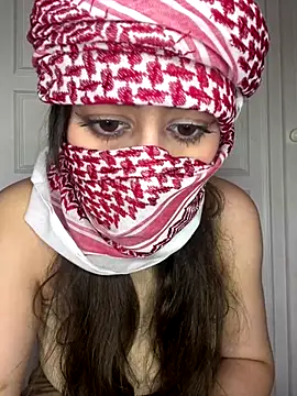 Stripchat cam girl arabiaAna