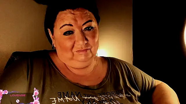 Stripchat cam girl SexxyDreams1