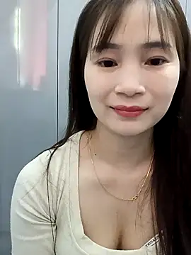 Stripchat cam girl -Dumi-