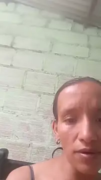 Stripchat cam girl CarolineHans