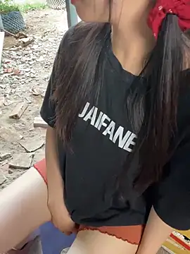 Thumbnail of Sbdcjw_surimmmo1037 - Stripchat live cam
