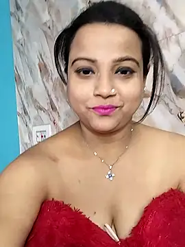 Stripchat cam girl hornypiu697