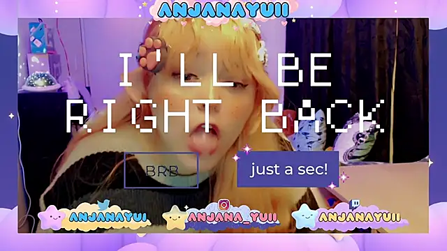 Stripchat cam girl waifumochi_chan