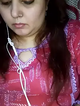 Stripchat cam girl Whiteroze7376