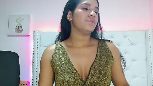 Stripchat cam girl TatianaRioss