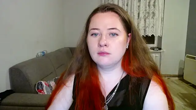 Stripchat cam girl KateeSunnyy