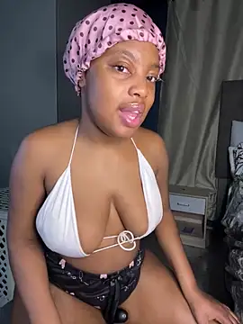 Stripchat cam girl Panther_angelo