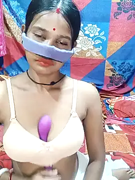 Stripchat cam girl Poojadasxx