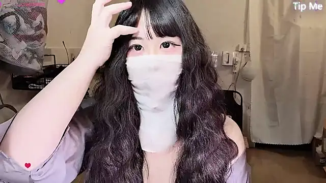 Stripchat cam girl donghuangtaiyi---