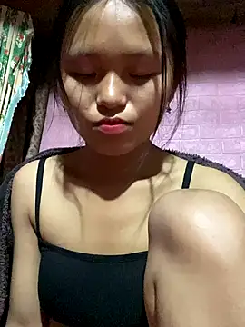 Stripchat cam girl milo_bae