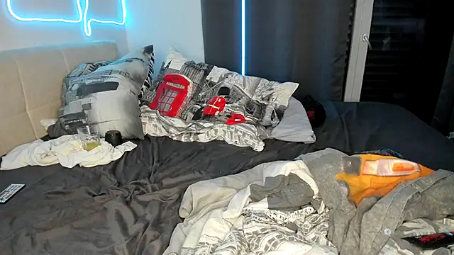 Stripchat cam girl Lyra_XX