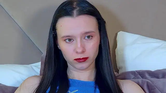 Stripchat cam girl ArinaKubrick