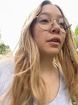 Stripchat cam girl Sweetloli