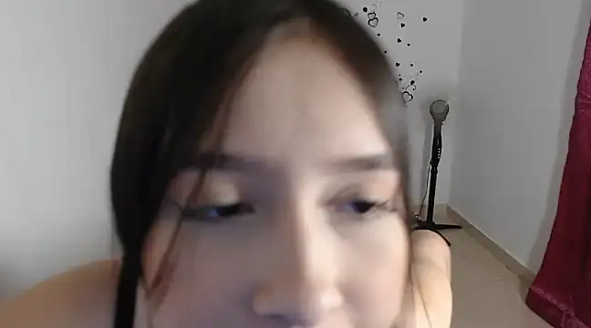 Stripchat cam girl baby_violetta