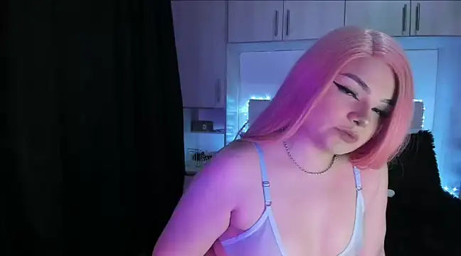 Stripchat cam girl lucianawills