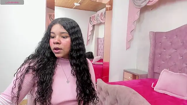 Stripchat cam girl scarlett_19x