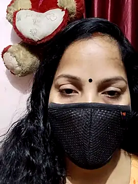 Stripchat cam girl Arini_Arora