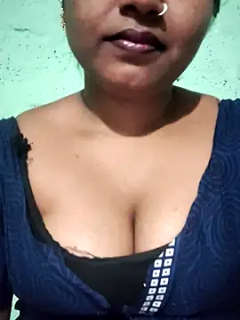 Stripchat cam girl Eashita_01