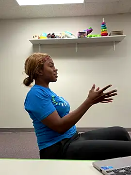 Stripchat cam girl mskitty00