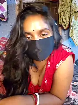 Stripchat cam girl Hotty-rimi