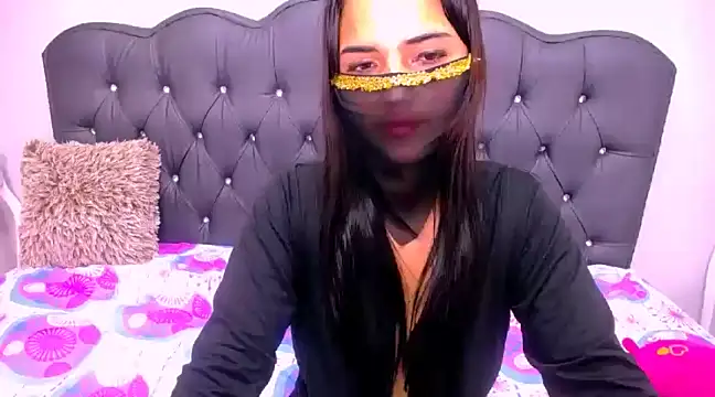 Stripchat cam girl Rania_burhan