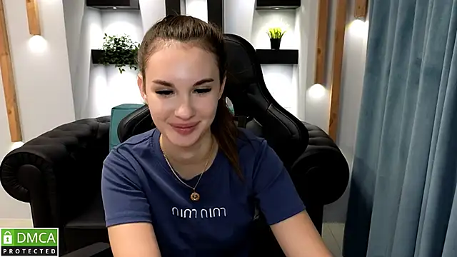 Stripchat cam girl Mia_boika