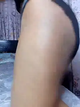 Stripchat cam girl Ayaana_Yumm