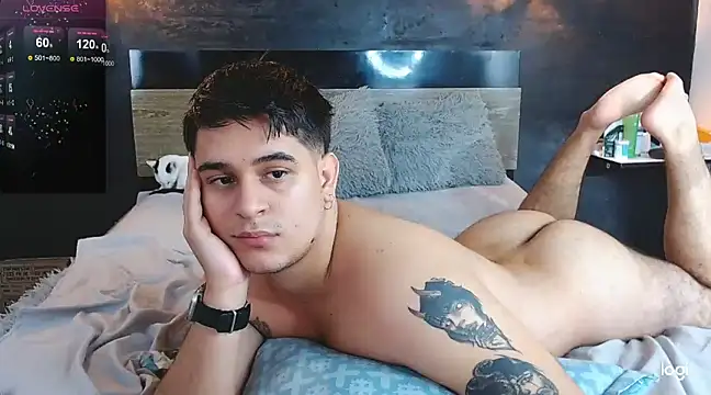 Stripchat cam girl colin-lewiss