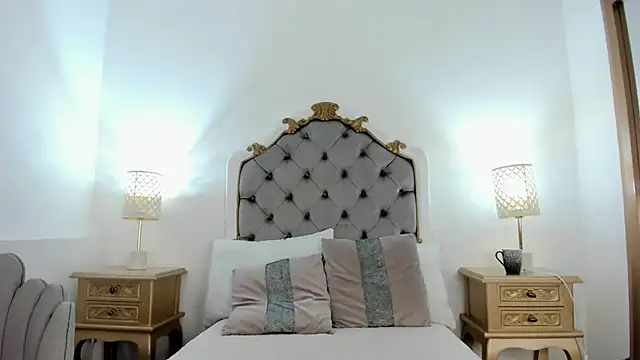 Stripchat cam girl melina_rouse_