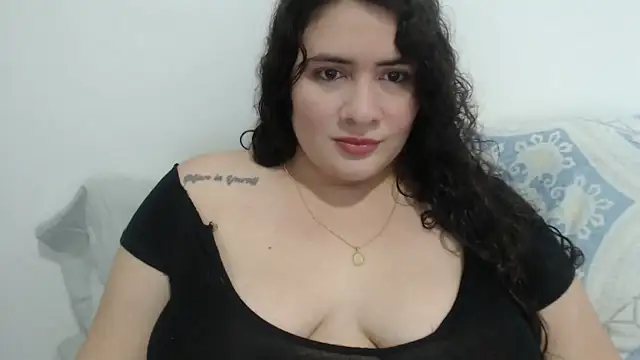 Stripchat cam girl lindasexi9509