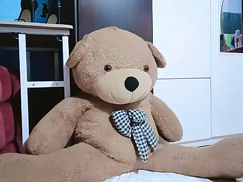 Stripchat cam girl lililove93